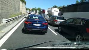Autostrade: da giovedì scatta l'esodo per il weekend lungo del 1 maggio