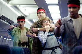 The movie flight 93 is a good movie to show young adults, around the age of 13+. Flight 93 Todesflug Am 11 September Film 2006 Trailer Kritik Kino De