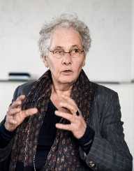 The foundation for the promotion of science and research, initiated in 2004, supports talented young women with children. Christiane Nusslein Volhard Biography Life Interesting Facts