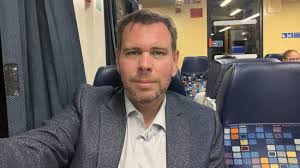 Nézőpont Intézet: 52-45 Vitézy Dávid javára - Infostart.hu