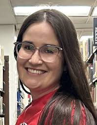 Emilie Whitehouse's Instagram, Twitter & Facebook