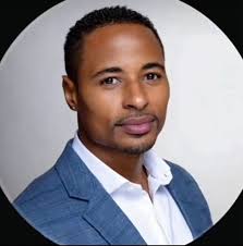 So this man S A his own daughter and her telling the story is so  triggering. I pray she gets justice #lioneljohnson you will pay for what  you did to this young