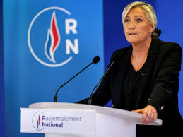 Vous allez forcément trouver une idée qui vous correspond. Pour 2022 Le Danger Marine Le Pen Plus Reel Que Jamais Challenges