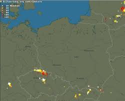 Informacje o tym znajdziesz w aplikacjach i na stronach, które opisujemy w tym artykule. Radar Burzowy 22 05 2018 Imgw Ostrzezenia Mazowieckie Lubelskie Gdzie Jest Burza Mapa Burzowa Live Radar Gdzie Sa Burze Express Bydgoski