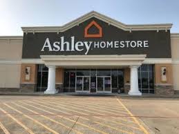 Visit us to get the furniture you need in katy, richmond, & sugar land, tx. Furniture And Mattress Store At 19660 Restaurant Row Houston Tx Ashley Homestore