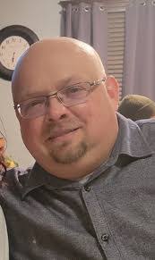 Tiffani Murphy's Instagram, Twitter & Facebook