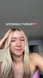 Sarah Halford's Instagram, Twitter & Facebook