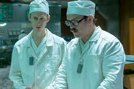 With untold millions at risk after the chernobyl explosion, nuclear physicist ulana khomyuk makes a desperate attempt to reach valery legasov, a leading soviet nuclear physicist, and warn him about. Chernobyl Serie Drehorte Kritik Schauplatz Femundo