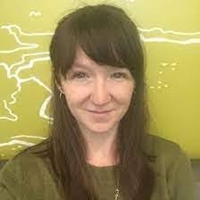 Jenifer Booth's Instagram, Twitter & Facebook