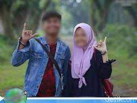 Di dalam video viral tiktok bangladesh ini, terdapat perbuatan yang sangat tidak terpuji, yang di lakukan oleh. Cerita Viral Nya Video Porno Di Banyuwangi Berawal Dari Meme