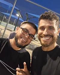 Aaron Petrie (@aaronpetrie23) • Instagram photos and videos