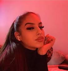 Adela Dina (adeadela57)