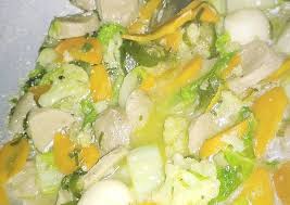 Salah satu menu masakan tumis aneka sayuran yang enak paling favorit dan istimewa adalah capcay sayur, baik berkuah atau digoreng. Cara Membuat Capcay Kuah Kering Yang Enak