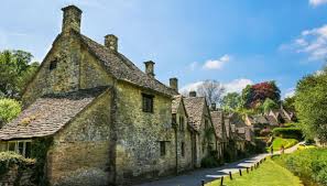 Vedi la nostra inghilterra selezione dei migliori articoli speciali o personalizzati, fatti a mano dai nostri candele e candelieri negozi. Bibury Il Villaggio Piu Bello D Inghilterra Secondo Gli Artisti Siviaggia