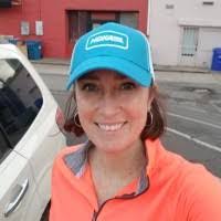 Mandy Huff's Instagram, Twitter & Facebook