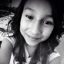 Felicia Herrera (@feliciaherrer15)