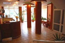 Eforie nord, 1 bulevardul republicii street — booking, phone, email, photos — no credit card — booking from lei 63 — best price! Hotel Holiday Eforie Nord Hotelguru Ro