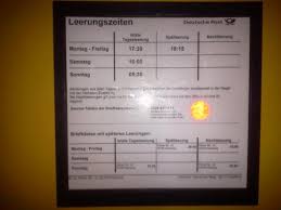 Generell hat jeder fahrer hier seinen eigenen bezirk, welcher täglich angefahren wird. Wie Zuverlassig Sind Die Leerungszeiten Der Post Briefkasten Brief Briefkasten
