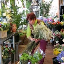 Informations about flowers & such (clothing store, florist, home goods store, store). Zara Flora East Grinstead West Sussex
