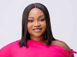 She is a lawyer and food blogger from kwara state. Yea3aa2kmjngdm
