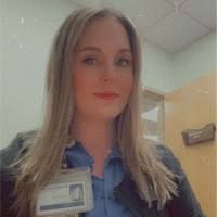 Robyn Kidd's Instagram, Twitter & Facebook