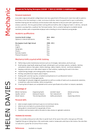 You may also want to include a headline or summary statement that clearly communicates your goals and qualifications. 2