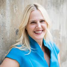 Amy Blakely's Instagram, Twitter & Facebook