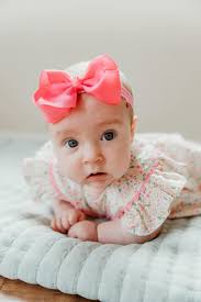 BUSH BABY IS SO CUTE GETTING A TOOTH BRUSH MASSAGE ...