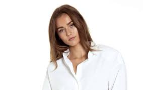 Julie Josephine x Pas Passé