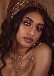Hamel Patel - Free pics, galleries & more at Babepedia