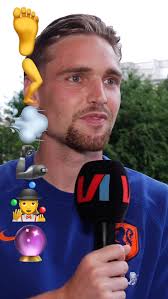 Dit is de perfecte Oranje-speler volgens Kenneth Taylor! 👀🟠 Wat zou jij  anders doen? 👇 #jongoranje #perfectplayer