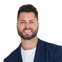 Frank Bertucci's Instagram, Twitter & Facebook