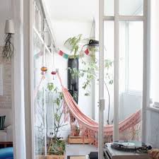 Loggia Idees Amenagement Et Decoration Balcon Ferme Decoration Balcon Decoration Balcon