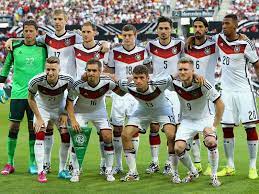 Die deutsche nationalmannschaft wird im falle des titelgewinns bei der wm 2014 in brasilien zu einem empfang an das brandenburger tor in berlin kommen. 2014 Germany Armenia 6 1 0 0 Germany S Deutschlands Nationalmannschaft