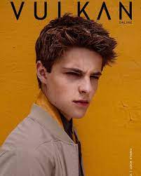 Instagram Photo By Corey Fogelmanis Jun 28 2016 At 6 50pm Utc Corey Fogelmanis Girl Meets World Celebrities Male