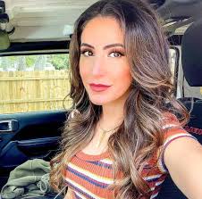 Espero encontrar un amigo y alma gemela en un solo hombre.