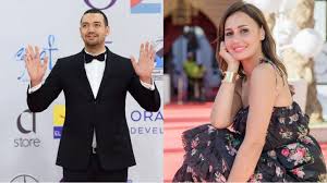 الحمد لله يوم جميل مع العيلة ربنا يحفظ لنا ولكم ولادنا جميعًا. Ø¢Ø®Ø±Ù‡Ù… Ø­Ù„Ø§ Ø´ÙŠØ­Ø© ÙˆÙ…Ø¹Ø² Ù…Ø³Ø¹ÙˆØ¯ Ø´Ø§Ø¦Ø¹Ø§Øª Ø§Ø±ØªØ¨Ø§Ø· Ø§Ù„Ù…Ø´Ø§Ù‡ÙŠØ± Ø¨ÙŠÙ† Ø§Ù„Ø­Ù‚ÙŠÙ‚Ø© ÙˆØ§Ù„Ø³Ø±Ø§Ø¨ Ø§Ù„Ù†Ù‡Ø§Ø±