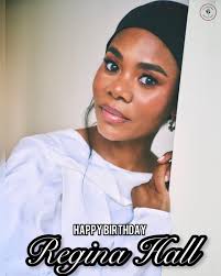 Super Bowl Champion Jalen Hurts gives Frankie Beverly his flowers 💐