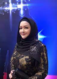 I'm a cute honeybee.motto:ibadahku, hidupku, matiku hanya kerana allah ta'ala | twuko. Saya Sebenarnya Ingin Memberi Wedding Yang Sempurna Kepada Anak Saya Tapi Berita Kopak