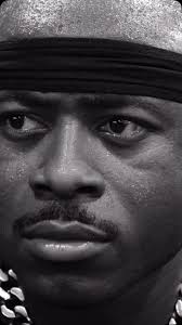 Ben Pollack throws it back to his 2015, 700 lbs (317.5 kg) pull as an 83 kg  lifter. He has gain a few lbs since then...