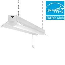 Commercial Electric 4 Ft 64 Watt Equivalent White Integrated Led Shop Light 4000k Bright White 3200 Lumens Linkable 5 Ft Cord Included 54103161 The Home Dep Led Shop Lights Commercial Electric Shop Light Fixtures