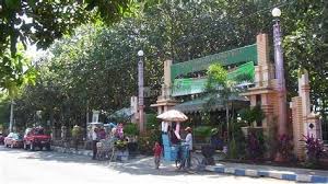 Menurut hadi, barang peninggalan sejarah nabi muhammad saw dan para sahabatnya menjadikan berkah bagi kota probolinggo. Tiket Masuk Museum Rasulullah Probolinggo Hsn 2020 Wali Kota Probolinggo Resmikan Museum Rasulullah Museum Ini Merupakan Gabungan Interaktif Museum Yang Berkonsep Cinema Art Dan Dapat Dinikmati Segala Memasuki Pintu Depan