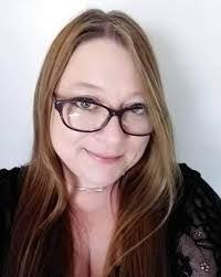 Ann Rutledge's Instagram, Twitter & Facebook