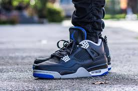Jordan 1 Mid Se White Hyper Royal Black Smoke Grey Men S Shoe Air Jordan 4 Alternate Motorsport On Feet Sneaker Review Air Jordans Jordans Shoes Sneakers Jordans