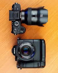 See This Instagram Photo By Sonya7r 6 263 Likes With Images Sony Sony Alpha Photo Equipment