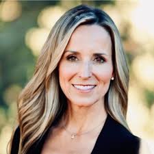 Scott McBride Receives Hildebrand Award from Big I Michigan