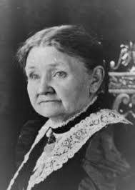 Laura Towne's Instagram, Twitter & Facebook