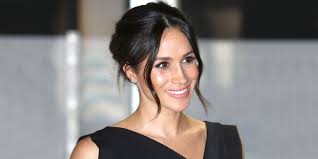 Meghan markle went for different looks for the first and second portions of her wedding — with a common thread throughout. Did Meghan Markle Just Reveal Her Wedding Hairstyle