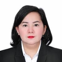 Bernadette Alday's Instagram, Twitter & Facebook