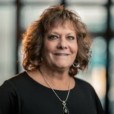 Carolyn Mancini's Instagram, Twitter & Facebook